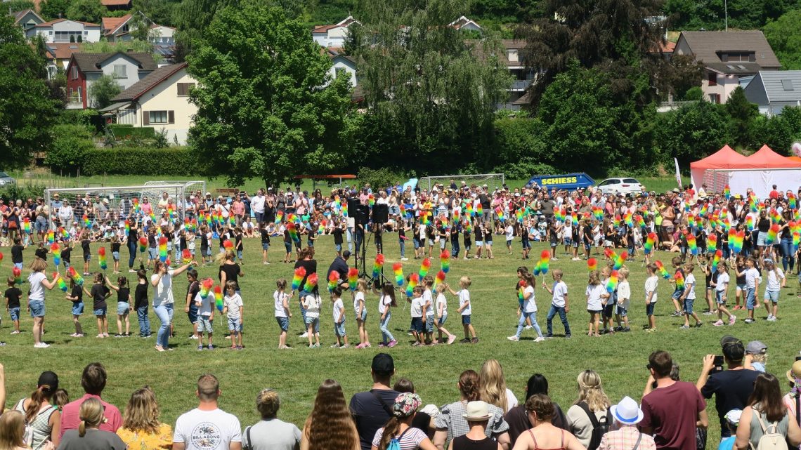 Schüeli 2023 – Generationenfest bei Wunderwetter